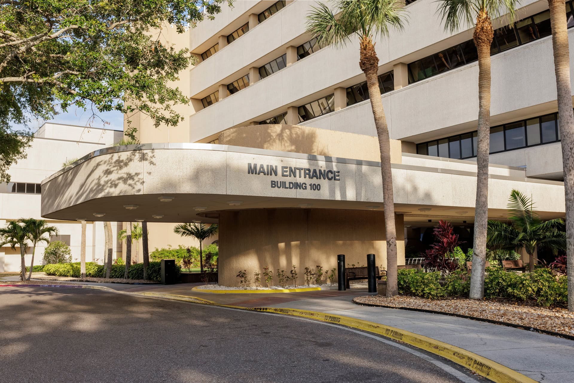 Main Entrance Architectural Letters at VA Bay Pines